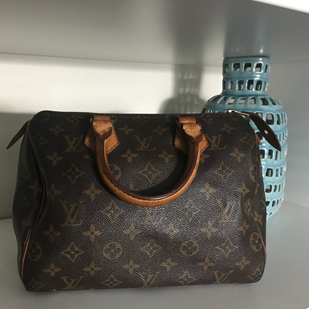 Louis Vuitton Speedy 25